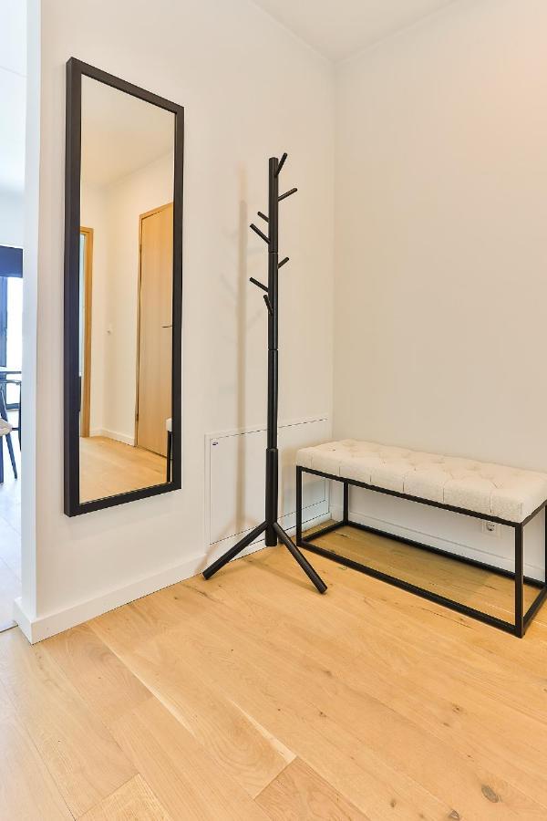 Dream Stay - Modern Apartments In City Centre Tallinn Bagian luar foto