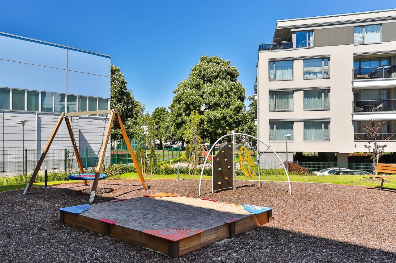 Dream Stay - Modern Apartments In City Centre Tallinn Bagian luar foto